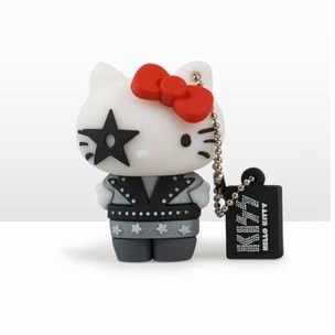 CLE HELLO KITTY KISS STAR 8GO